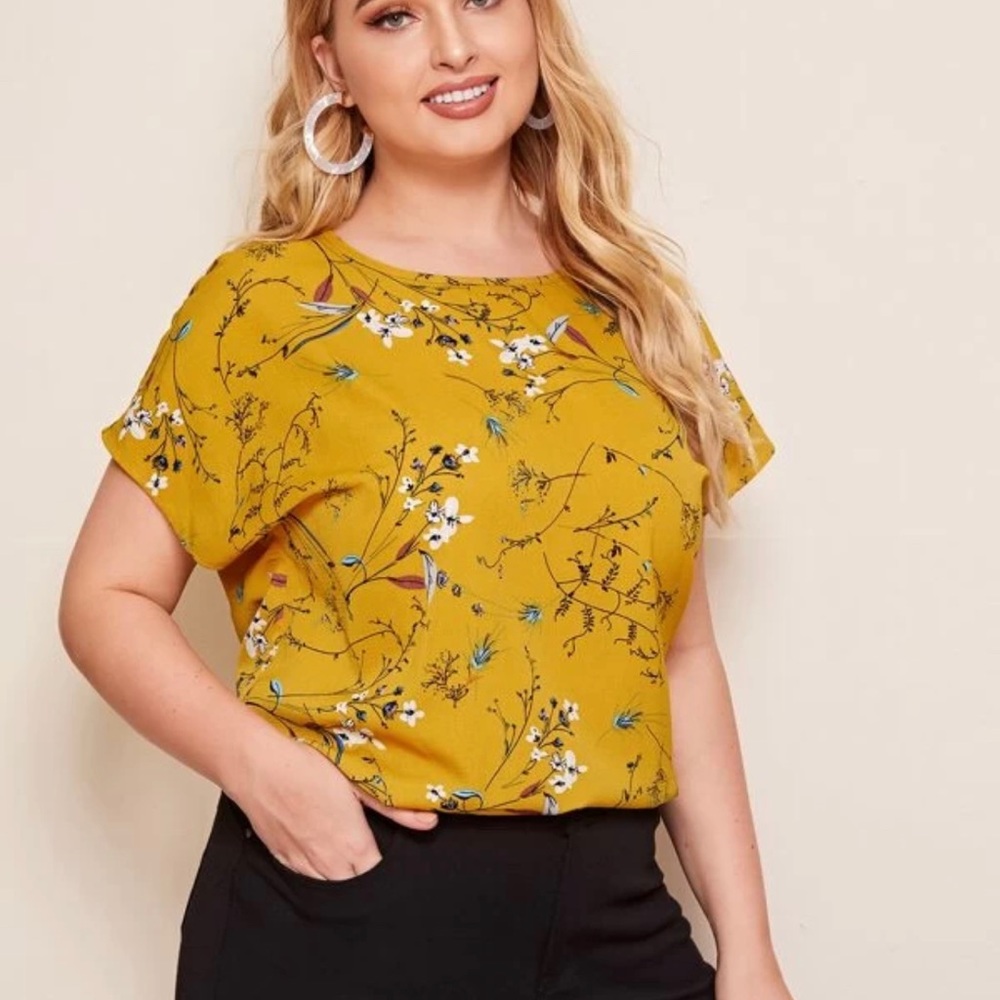 SHIEN Curve Top